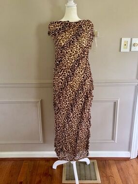 Sincerely Jules Leopard Print strapless maxi Dress - Brown & Black. Size M.